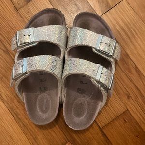 Kids sparkle Birkenstocks